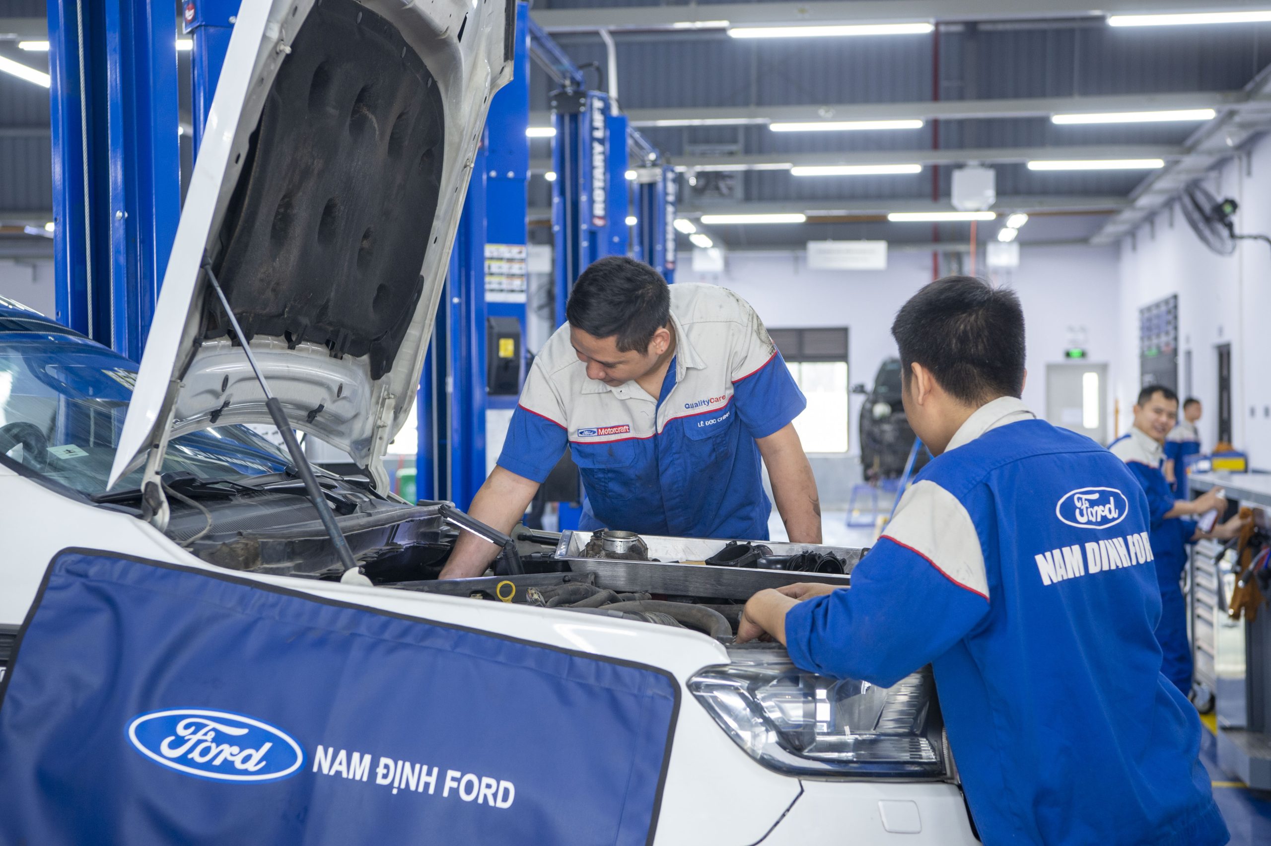 Dịch vụ sửa chữa tại Nam Định Ford